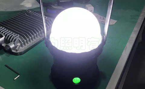 �О�SW2440LED�p���bж�������Č�(sh��)��D